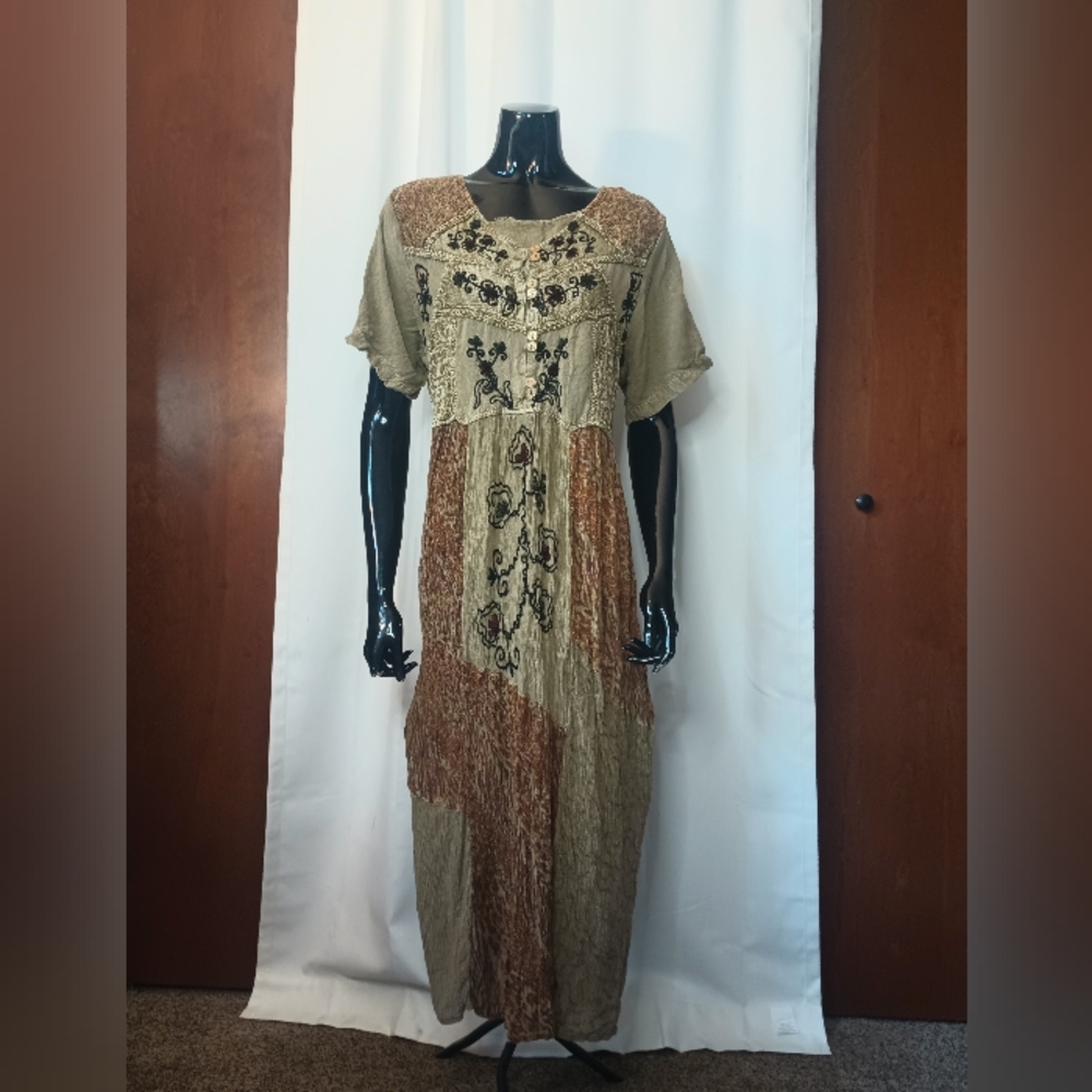 MPH Forest Fairy Grunge Dress 2X Fits L/XL Embroidery Boho Medieval Renaissance